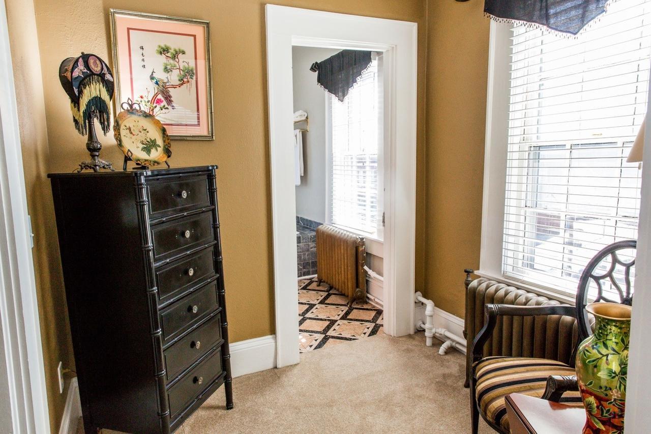 The Henderson Bed and Breakfast Hendersonville Exteriör bild