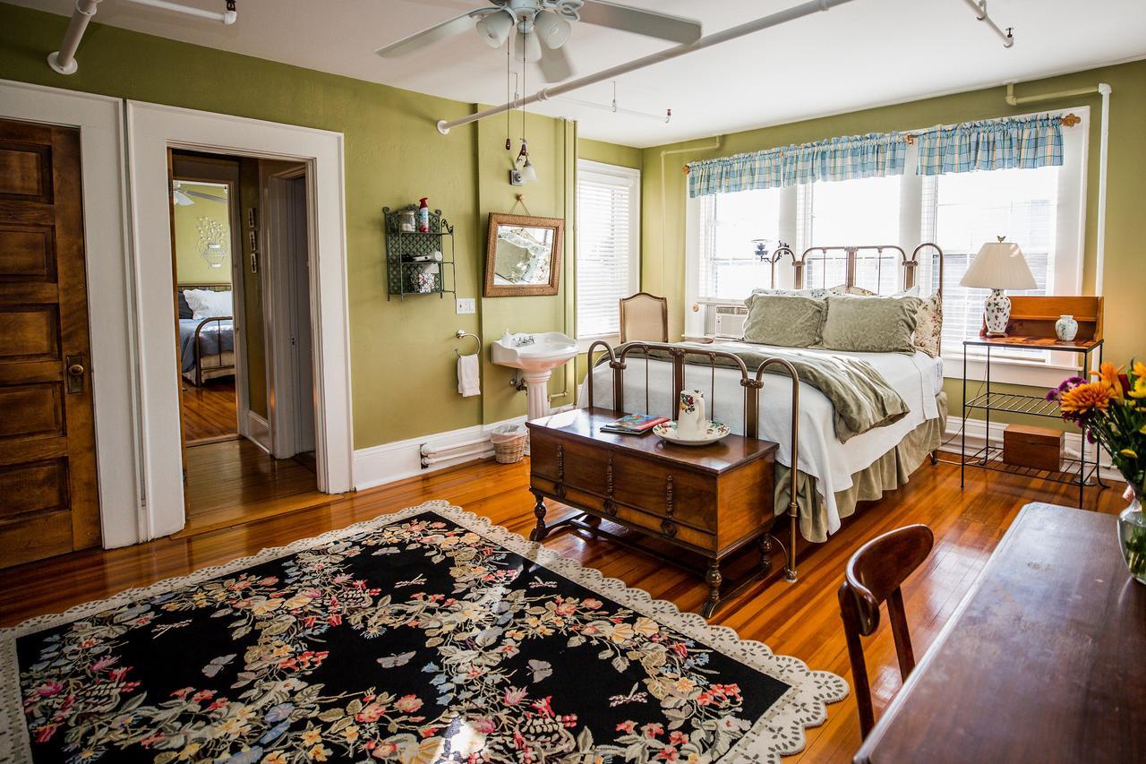 The Henderson Bed and Breakfast Hendersonville Exteriör bild