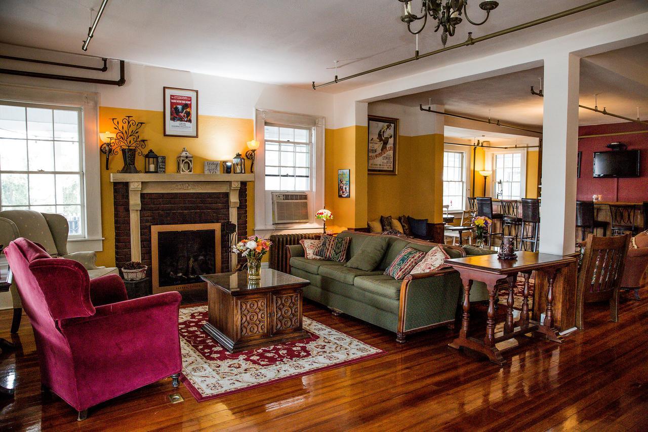 The Henderson Bed and Breakfast Hendersonville Exteriör bild